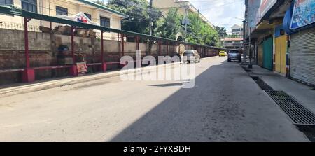 Zamboanga City, Philippines. 30 mai 2021. Verrouillage du dimanche dans la ville de Zamboanga pour éviter une nouvelle vague de cas de COVID19 dans la ville. La plupart des établissements sont fermés et il est conseillé aux résidents de rester dans leurs maisons le dimanche. (Photo de Sherbien Dacalanio/Pacific Press) crédit: Pacific Press Media production Corp./Alay Live News Banque D'Images
