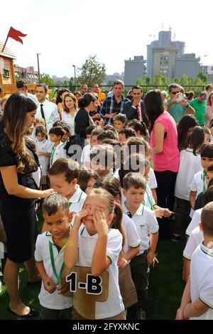 première journée d'excitation scolaire Banque D'Images