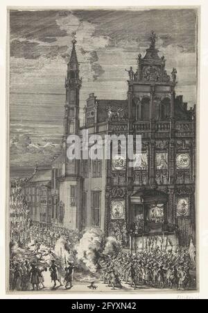 Signes de joie pour l'hôtel de ville, 1691. Tribe à l'hôtel de ville, à l'occasion de l'arrivée du Stadholder-Roi William III à la Haye, le 5 février 1691. Scène nocturne avec une stellaire avec des torches brûlantes, en premier plan les soldats de tir Saluute coups de Gade battus par les visiteurs sur les escaliers de l'hôtel de ville. Sur la façade de l'hôtel de ville illuminé des portraits de Willem et Maria et des emblèmes. Banque D'Images