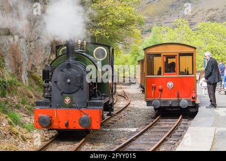 Edward Thomas sur le chemin de fer de Talyllyn Banque D'Images