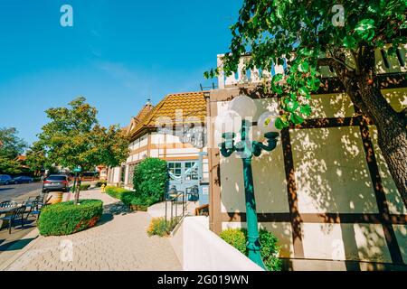 Solvang, Californie, États-Unis - 29 mai 2021 Solvang, architecture et vue sur la rue. Destination touristique populaire, Solvang Village dans le comté de Santa Barbara, Banque D'Images