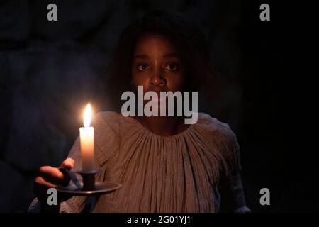 THUSO MBEDU dans LE CHEMIN DE FER SOUTERRAIN (2021), dirigé par BARRY JENKINS. Crédit : AMAZON STUDIOS / Album Banque D'Images