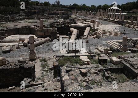 Ruiné en 749 Quake, le Monument Central, Nymphaeum, Temple romain et rue Palladius.Construit au 2ème siècle par le Romain. Misez elle'an ou Scythopolis. Banque D'Images