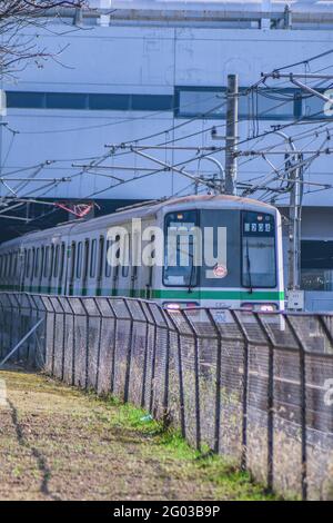 Shanghai, Chine. FÉV.19.2021 Shanghai Pudong International Airport Station, Shanghai Metro ligne 2 trains Banque D'Images