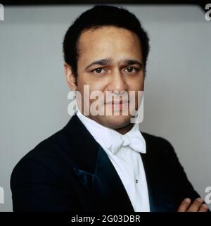 Andre Watts, geboren in Deutschland, pianiste amerikanischer, Portrait, 1987. Andre Watts, né en Allemagne, pianiste américain, portrait 1987. Banque D'Images