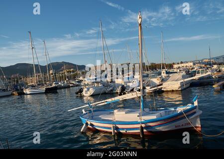 Puerto Marina, port de Benalmadena, province de Malaga, Andalousie, Espagne. Banque D'Images