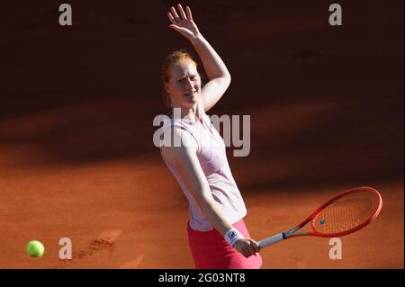 Alison belge Van Uytvanck photographiée en action lors d'une première Partie ronde du tournoi des femmes célibataires entre Belge Van Uytvanck (WTA 67) et moi Banque D'Images