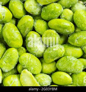 Fond de nourriture carré - Edamame surgelé (soja non mûr) gros plan Banque D'Images