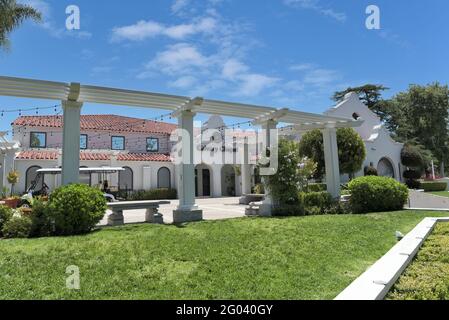 SAN JUAN CAPISTRANO, CALIFORNIE - 27 MAI 2021 : Chapelle Calvary près de la Mission dans la ville historique du comté d'Orange. Banque D'Images