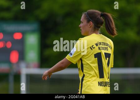 Aschheim, Allemagne. 29 mai 2021. Christina Neufeld (17 Wuerzburger Kickers) pendant le 2. Frauen Bundesliga match entre le FC Bayern Munich II et Wuerzburger Kickers au Sportpark Aschheim, Allemagne. Crédit: SPP Sport presse photo. /Alamy Live News Banque D'Images