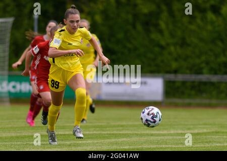 Aschheim, Allemagne. 29 mai 2021. Sophia Klaerle (99 Wuerzburger Kickers) pendant le 2. Frauen Bundesliga match entre le FC Bayern Munich II et Wuerzburger Kickers au Sportpark Aschheim, Allemagne. Crédit: SPP Sport presse photo. /Alamy Live News Banque D'Images