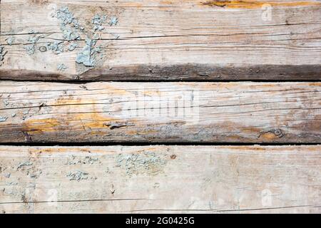 Ancienne texture de bois avec des motifs naturels, et des restes de vieux ciment. Banque D'Images