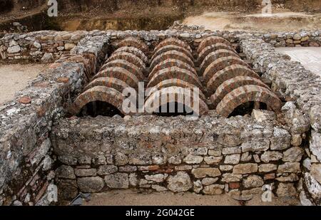 Portugal. Ruines romaines de Villa Cardillio. 1er-4e siècles après J.-C. Bains thermaux. Sauna. Près de Torres Novas. Banque D'Images