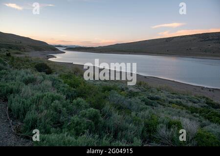 Il y a plusieurs lacs dans le June Lake Loop du comté de Mono, en Californie, aux États-Unis, y compris Grant Lake et Silver Lake. Banque D'Images