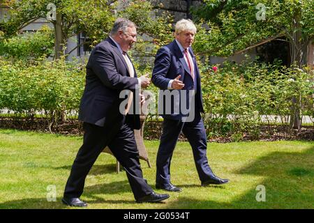 Le secrétaire d’État Michael R. Pompeo rencontre le Premier ministre britannique Boris Johnson à Londres, au Royaume-Uni, le 21 juillet 2020 Banque D'Images