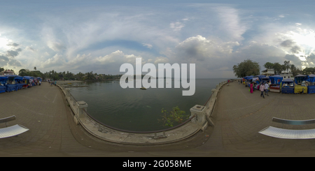 Vue panoramique à 360° de Dona Paula Pier