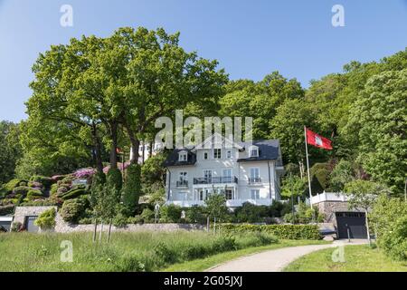 Villa blanche à l'ouest de Hambourg Banque D'Images