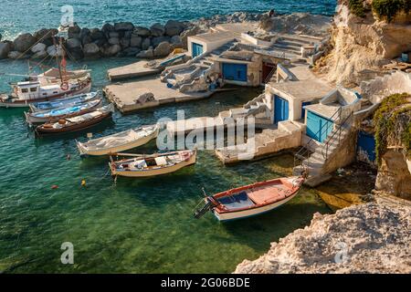 Mantrakia, port, île de Milos, Grèce, Milos, Cyclades, Grèce, Europe Banque D'Images