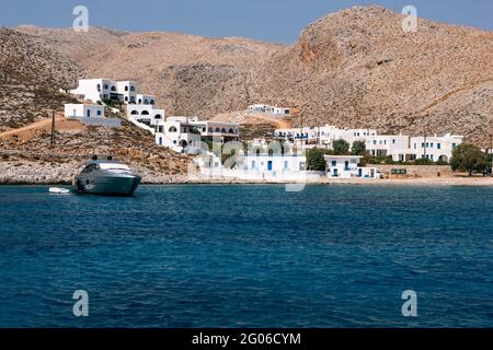 Baie de Karavostasi, lever du soleil, île de Folegandros, Cyclades, Mer Egéé, Grèce, Europe Banque D'Images