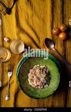 Salade de riz froid, Italie, Europe Banque D'Images