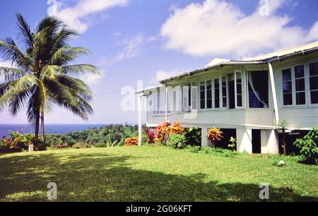 Années 1990 Trinité-et-Tobago - Richmond Great House Inn, maison d'hôtes familiale avec piscine, au sommet d'une colline de la breezy CA. 1998 Banque D'Images