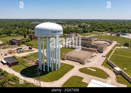 Flint, Michigan - l'usine d'eau de Flint. Des milliers d'enfants ont été exposés à des concentrations nocives de plomb après que l'approvisionnement en eau de la ville ait été en surface Banque D'Images