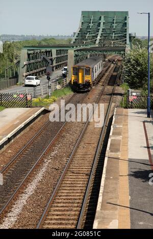 Northern trains classe 150 Sprinter 150276 avec le service 2P15 1342 Doncaster à Scunthorpe à Althorpe, Lincs se dirigeant vers le pont Keadby le 1/6/21. Banque D'Images