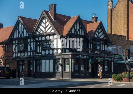 Le pub Duke of York à Hanwell, Londres. Banque D'Images