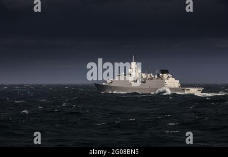 La frégate néerlandaise HNLMS de Zeven Provincien Banque D'Images