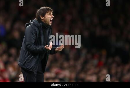 Photo du dossier datée du 24-01-2018 de Antonio Conte, directeur de Chelsea. Date de publication : le mercredi 2 juin 2021. Banque D'Images