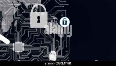 Composition des icônes de cadenas de sécurité en ligne sur la carte du monde et la carte électronique de l'ordinateur Banque D'Images