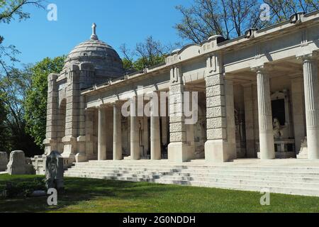 Arcades, cimetière de Kerepesi (cimetière national de la route de la Fiume), 8ème arrondissement, Budapest, Hongrie, Magyarország, Europe Banque D'Images