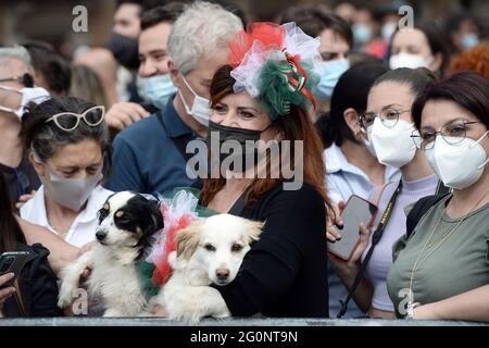 Rome, Italie. 02 juin 2021. Rome 02/06/2021 Célébrations de la Fête de la République à l'Altare della Patria crédit: Agence de photo indépendante/Alamy Live News Banque D'Images