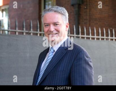 Londres, Royaume-Uni. 3 juin 2021. Mathias Cormann, Secrétaire général de l'Organisation de coopération et de développement économiques, à Downing Street pour une réunion en prévision de la réunion des ministres des Finances du G7 qui commence à Londres le 4 juin. C'est sa deuxième journée complète dans le travail crédit: Mark Thomas/Alamy Live News Banque D'Images