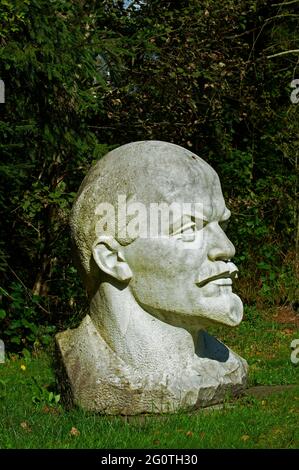 Lituanie (pays baltes), région d'Alytus, ville de Druskininkai, Parc Gruto, le monde de Staline, Statue de Lénine Banque D'Images