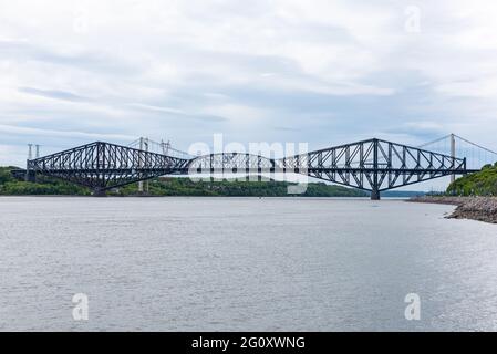 Les deux ponts de Québec (le pont de Québec et le pont Pierre-Laporte) ont vue de la rive nord du fleuve Saint-Laurent, dans le district de la Sillery Cap-blanc Banque D'Images