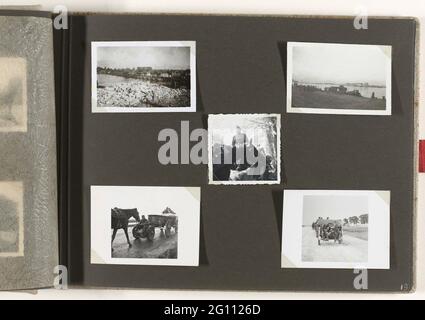 RAID aux pays-Bas, 1940. Album LEAF avec cinq photos du raid aux pays-Bas, mai 1940. Les photos montrent l'avance de la Wehrmacht aux pays-Bas, les troupes et le transport d'armes à cheval et en calèche sur la route et sur un pont à provision. Fait partie de l'album photo de la Wehrmacht 1938-1941. Banque D'Images