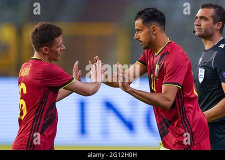 BRUXELLES, BELGIQUE - JUIN 3 : danger de la Belgique pour les organes et Nacer Chadli de Belgique lors du match international amical entre la Belgique et la Grèce à Banque D'Images