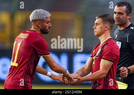 BRUXELLES, BELGIQUE - JUIN 3 : Yannick Carrasco de Belgique et Leandro Trossard de Belgique lors du match international amical entre la Belgique et le GRE Banque D'Images