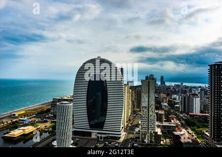 22 MAI 2021, BATUMI, GÉORGIE : architecture du nouveau boulevard de Batumi, Géorgie Banque D'Images