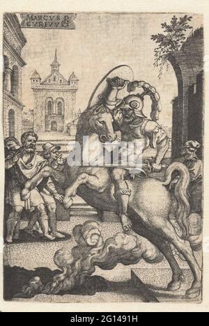 Marcus Curtius s'effondre dans un fossé; Marcvs CVRIV; héros romains. Marcus Curtius sacrifie pour combler un grand fossé dans la terre à Rome. En pleine armure et à cheval, il se dépose dans l'écart. Banque D'Images