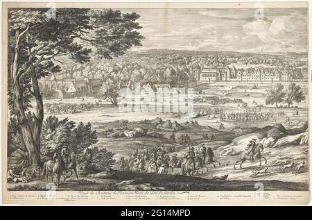 Vue sur le château de Fontainebleau (feuille de gauche) ; Veuë du Chasteau de Fontainebleau du Coté du jardin. Vue sur le château de Fontainebleau et les terres agricoles qui l'entourent. Au premier plan un groupe de chasseurs. Sur la route aux jardins du château sont prêts. Banque D'Images