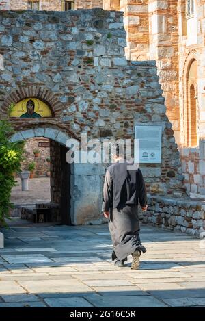 Hosios Loukas (grec: Ὅσιος Λουκᾶς) est un monastère fortifié historique situé près de la ville de Distomo, à Boeotia, Grèce Banque D'Images