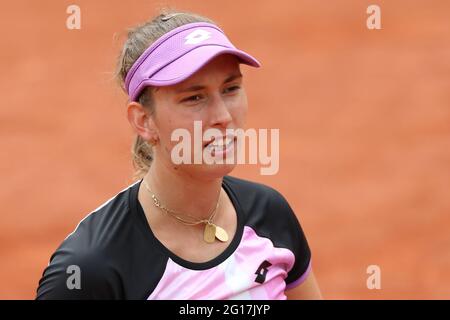 Belge Elise Mertens réagit lors d'un troisième tour du tournoi féminin entre Belge Mertens (WTA 15) et Greek Sakkari (WTA 18) a Banque D'Images
