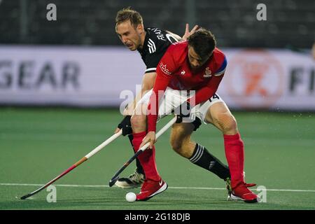 AMSTELVEEN, PAYS-BAS - JUIN 5 : Gaspard Baumgarten de France pendant le match des championnats d'Europe de hockey entre Frankrijk et le pays de Galles au Wagener Stadion le 5 juin 2021 à Amstelveen, pays-Bas (photo de Jeroen Meuwsen/Orange Pictures) Banque D'Images