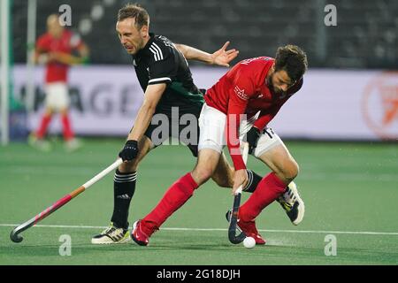 AMSTELVEEN, PAYS-BAS - JUIN 5 : Gaspard Baumgarten de France pendant le match des championnats d'Europe de hockey entre Frankrijk et le pays de Galles au Wagener Stadion le 5 juin 2021 à Amstelveen, pays-Bas (photo de Jeroen Meuwsen/Orange Pictures) Banque D'Images