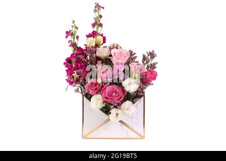 Bouquet de fleurs isolé sur fond blanc. Bouquet de fleurs. Banque D'Images