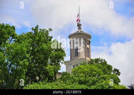 Nashville, Tennessee, États-Unis. Le Tennessee State Capitol Building a été construit entre 1845 et 1859 et dans le style grec de l'architecture du renouveau. Banque D'Images