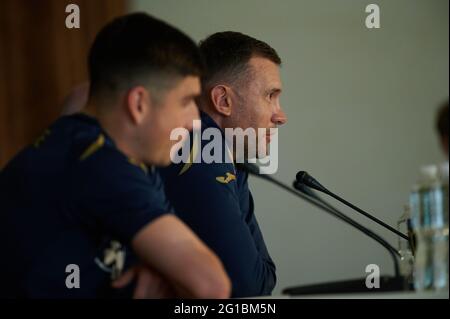 Kharkiv, Ukraine - 6 juin 2021 : Conférence de presse Andriy Shevchenko, responsable de l'équipe nationale ukrainienne Banque D'Images