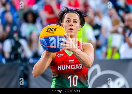 DEBRECEN, HONGRIE - JUIN 6 : Doro Medgyessy de Hongrie lors de la finale des femmes du tournoi de qualification olympique 2021 de la FIBA 3x3 entre l'Italie et la Hongrie sur la place Kossuth le 6 juin 2021 à Debrecen, Hongrie (photo d'Istvan Derencsenyi/Orange Pictures) Banque D'Images